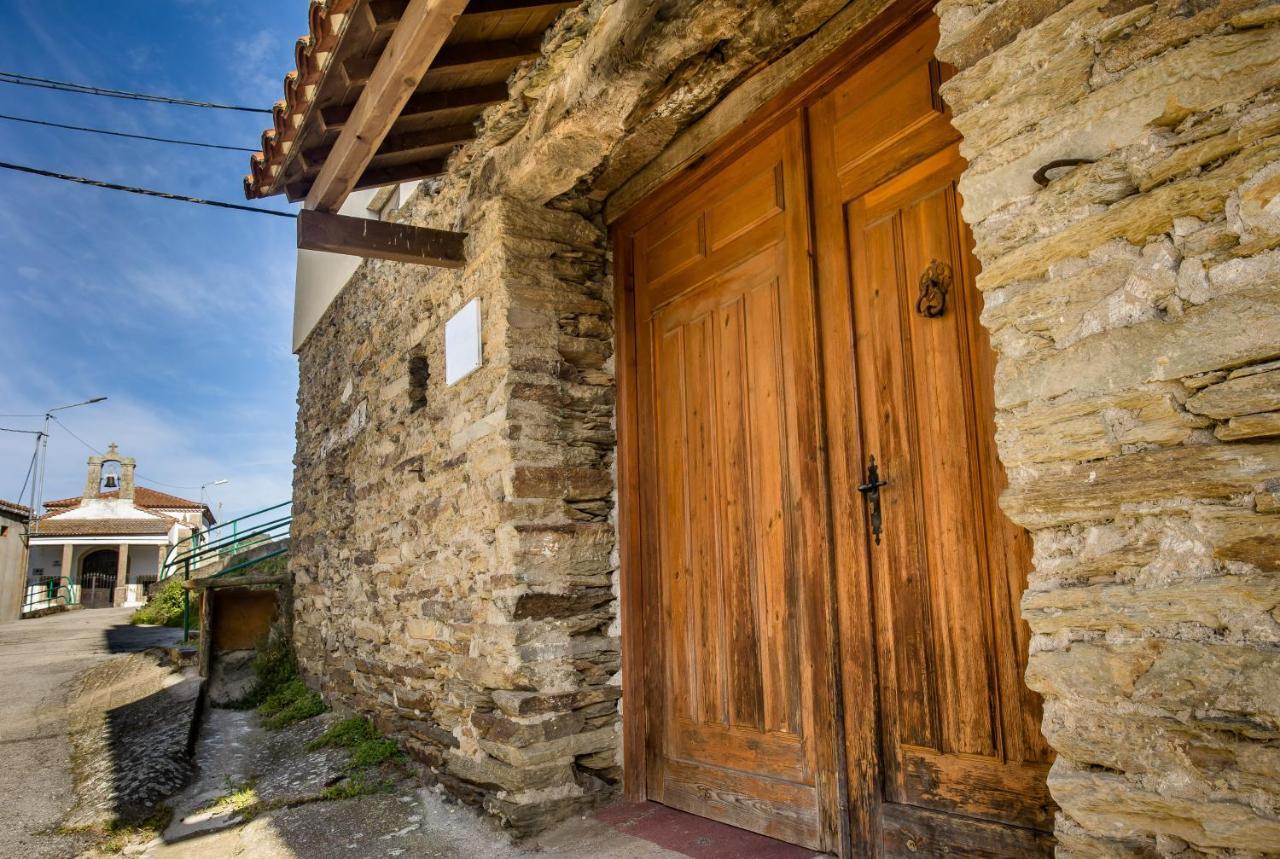 El Hogar Del Herrero Ahigal de los Aceiteros Dış mekan fotoğraf